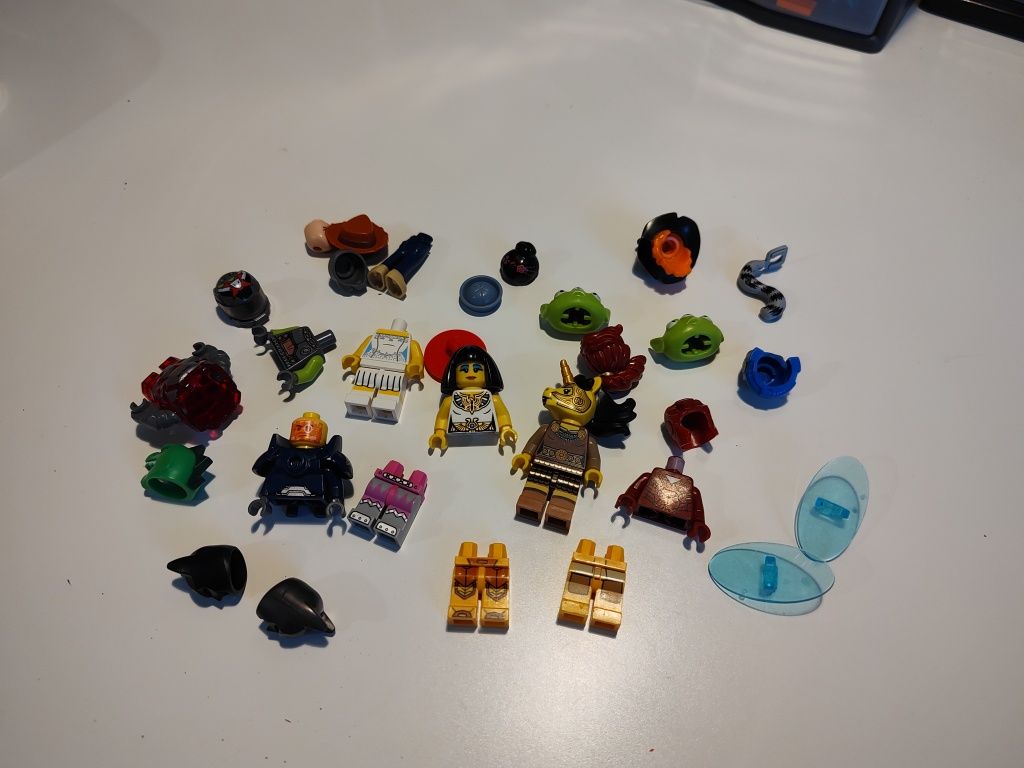 LEGO minifigurki mix service pack