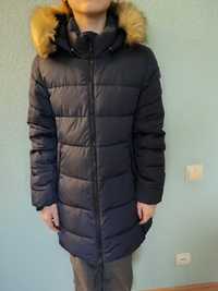 Продаю зимову куртку на дівчинку