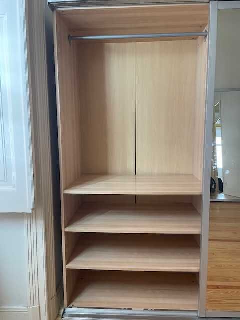 Roupeiro IKEA PAX com portas em espelho (cash only)