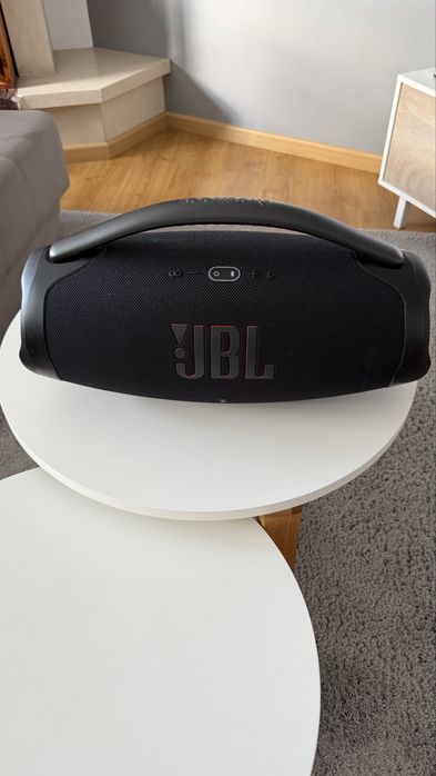 Bombox JBL Nova 2 meses de uso com garatia de 2 anos