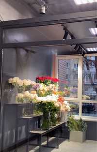 Холодильна камера - вітрина для квітів
