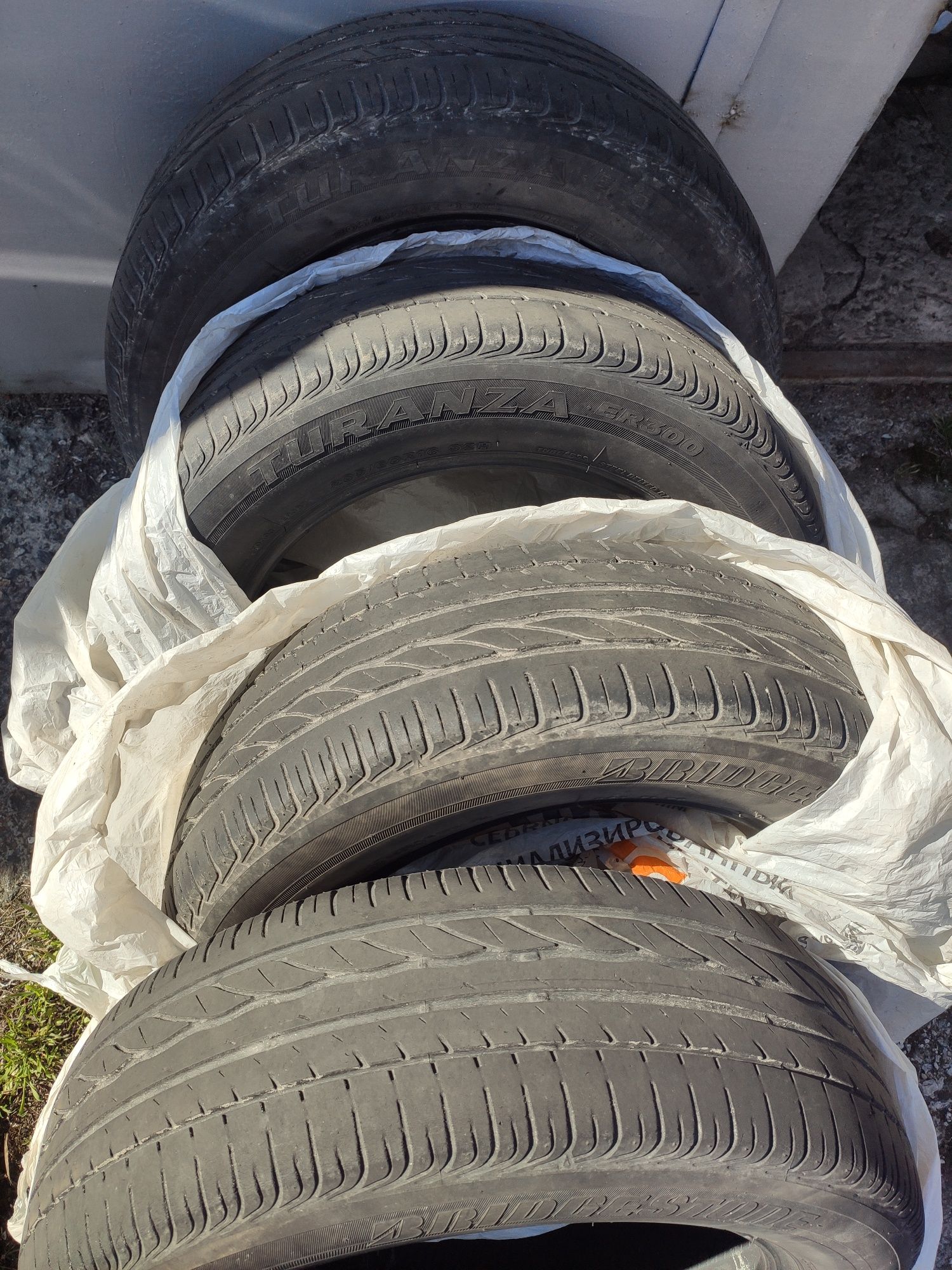 Комплект Bridgestone turanza er300 205 60 r16 2009 р.в.