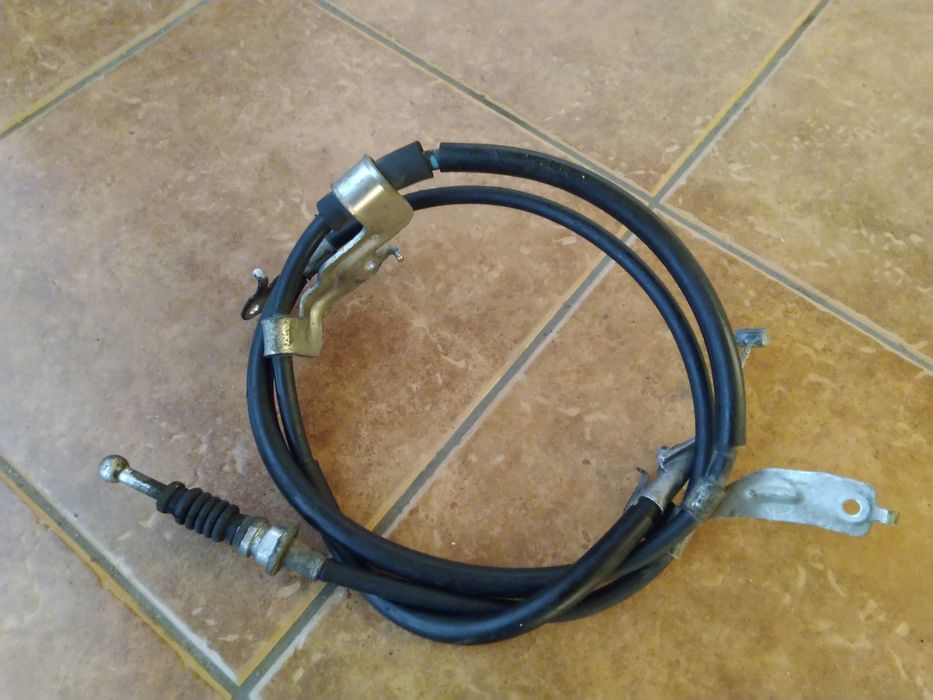 Linka hamulca ręcznego lewa Suzuki Baleno II, Swift MK8