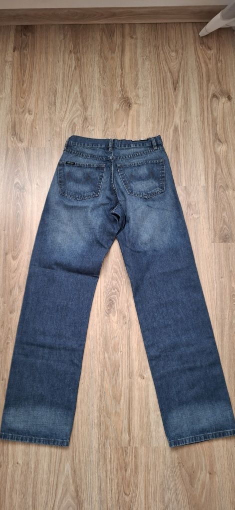 Sprzedam męskie jeansy FIRETRAP