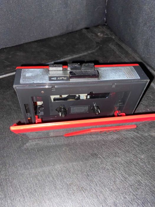 Касетний аудиоплеєр Sanyo MGR 67