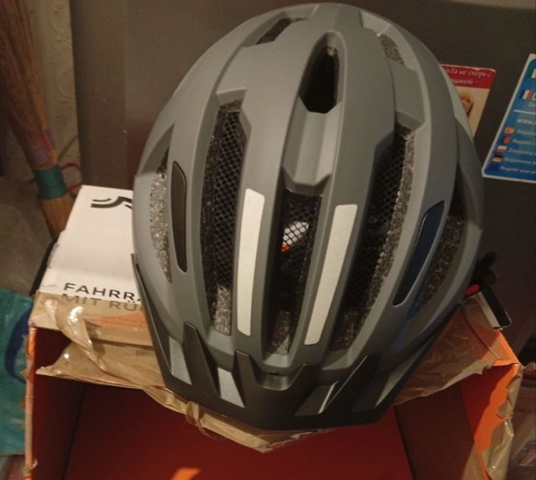 Велосипедний шолм