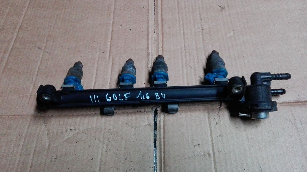 Listwa Wtryskowa+wtryski Vw Golf 3 1,6 8 V Komplet