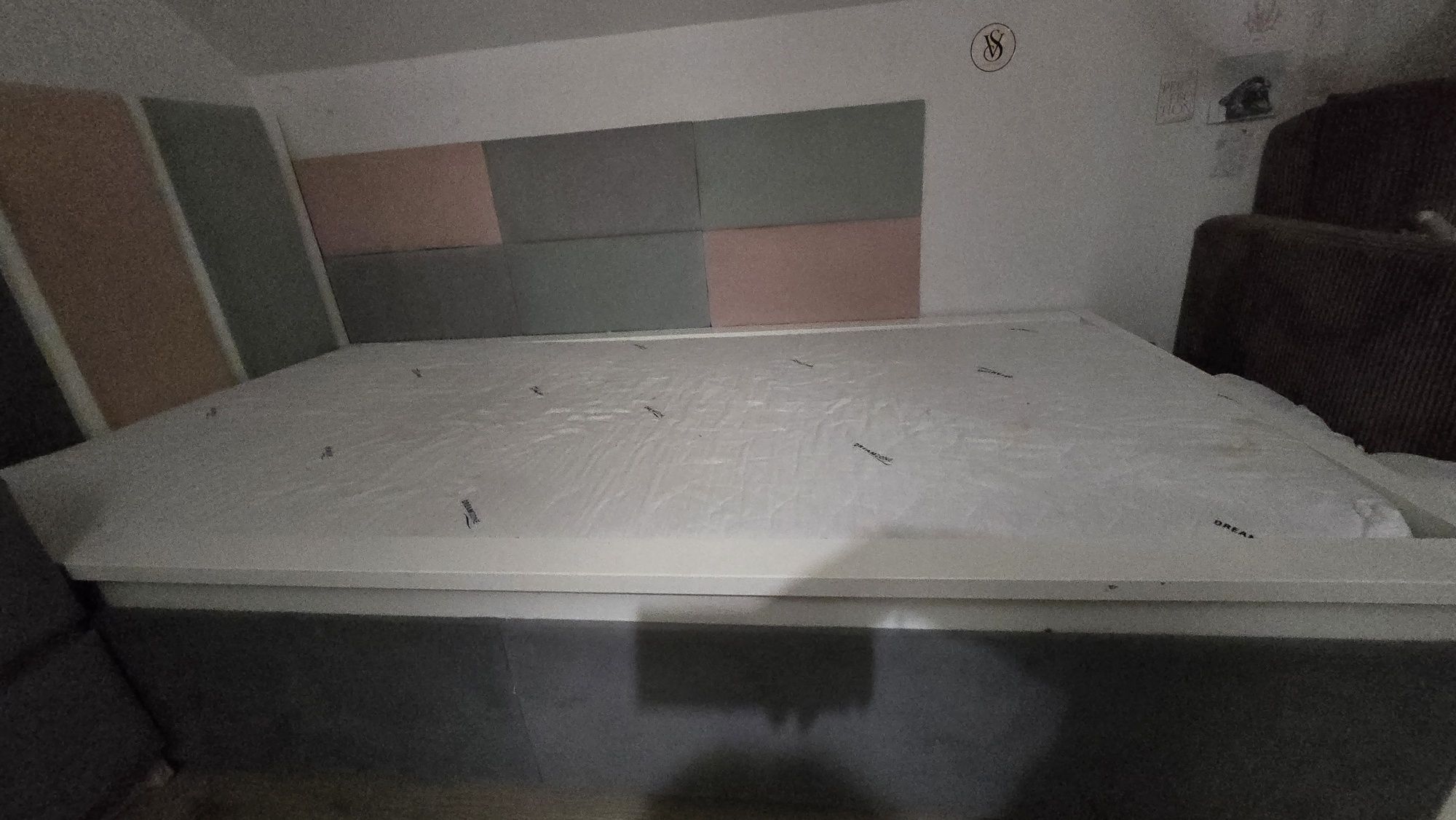 Łóżko Ikea Malm 90 plus komoda plus panele