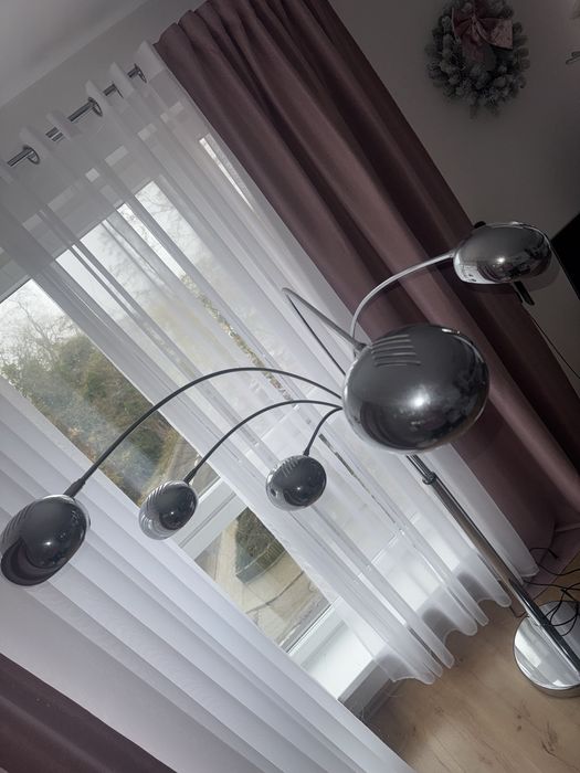 Lampa podłogowa srebrna