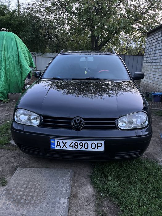 Продам автомобиль Golf 4