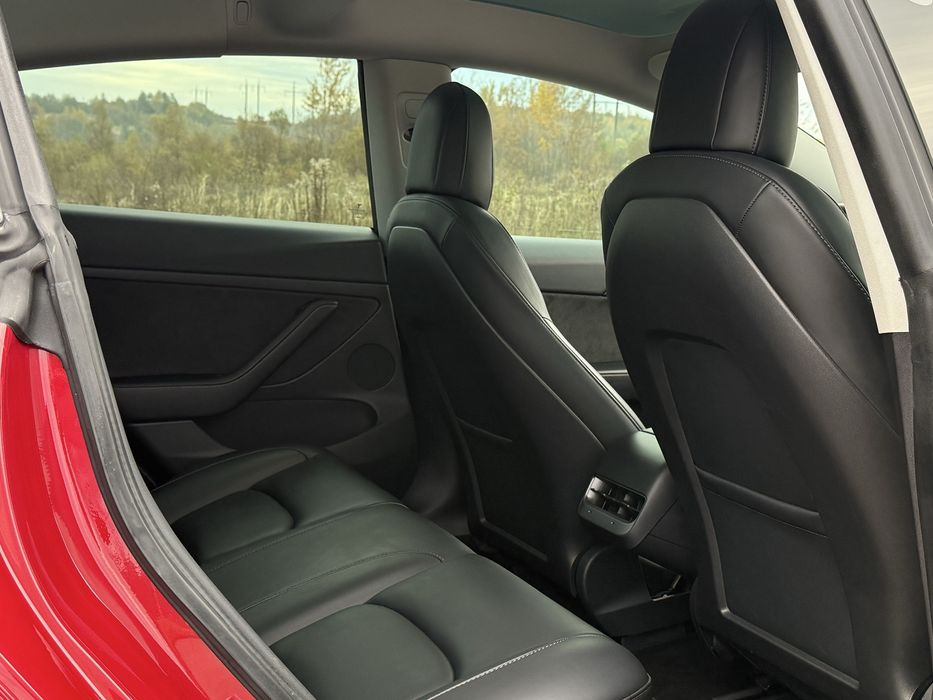 Продам Tesla Model 3 2022 Long Range Dual Motor