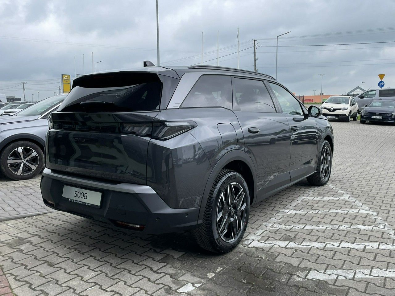 Peugeot 5008 Nowy 5008 Allure HYBRID 1.2 145 eDCS6 7 osobowy