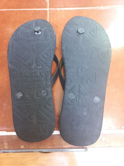 Chinelos de praia Quiksilver 42/43