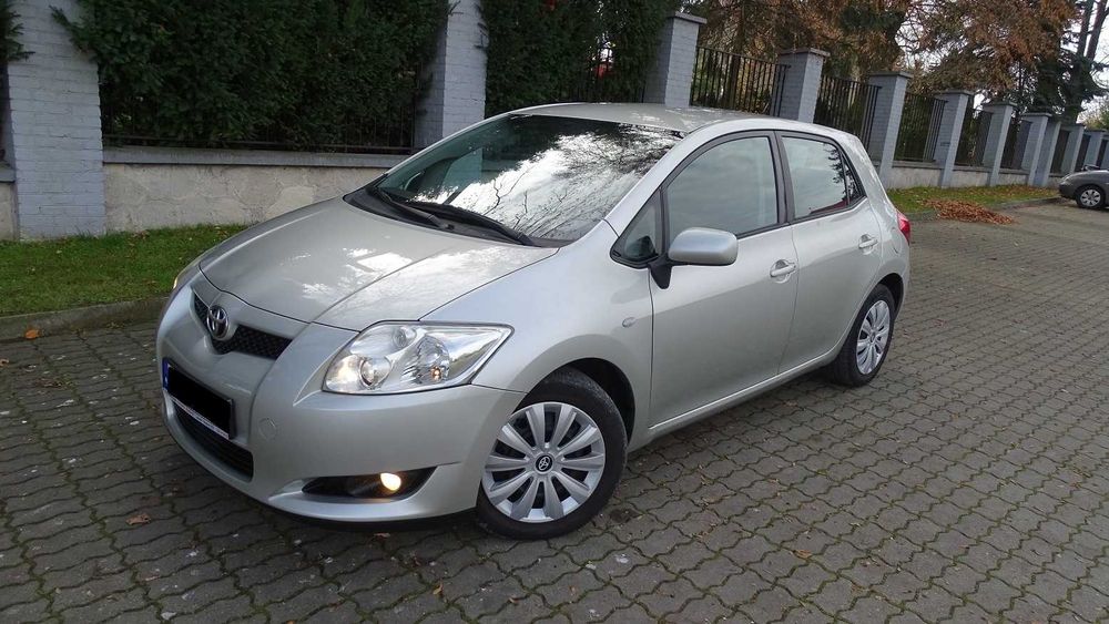 TOYOTA AURIS 1,4 D-4D, zarejestrowany,klima,elektryka,radio,abs,