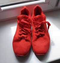 Czerwone męskie buty sportowe 44