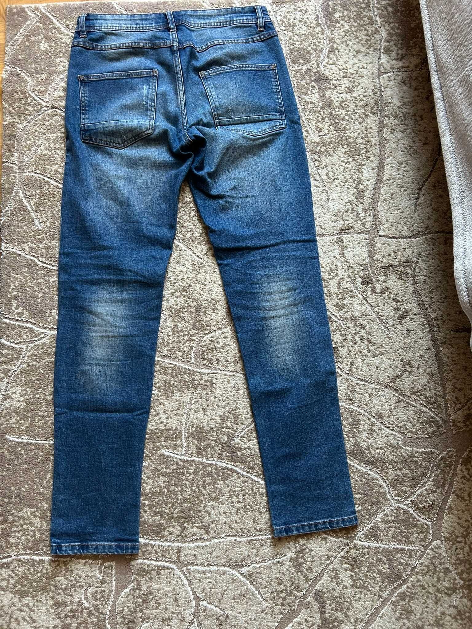 Spodnie jeansowe męskie W30 L32