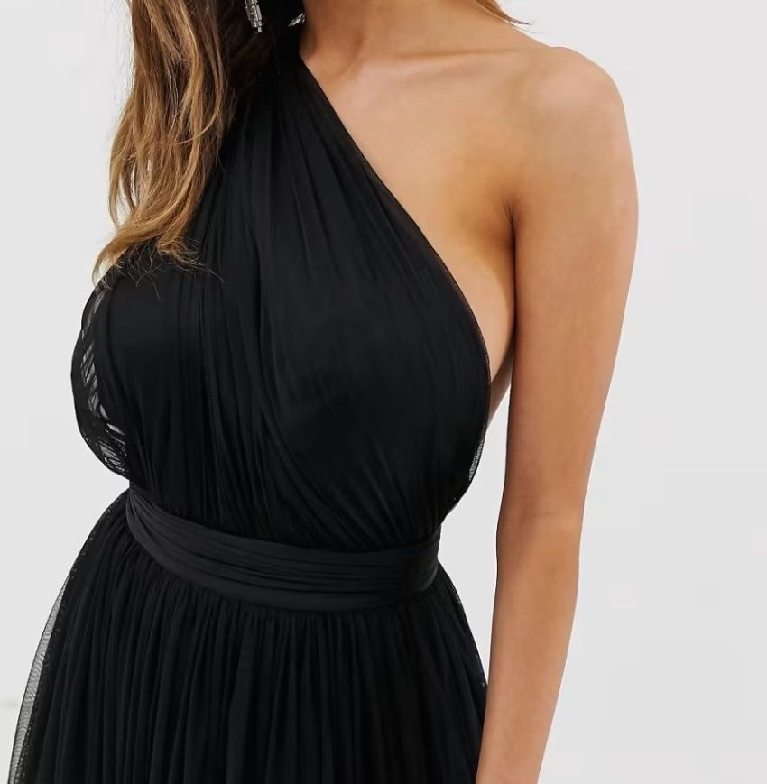 Vestido comprido de Tule asos M
