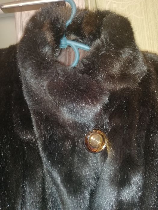 Шуба коричневая 48-50р