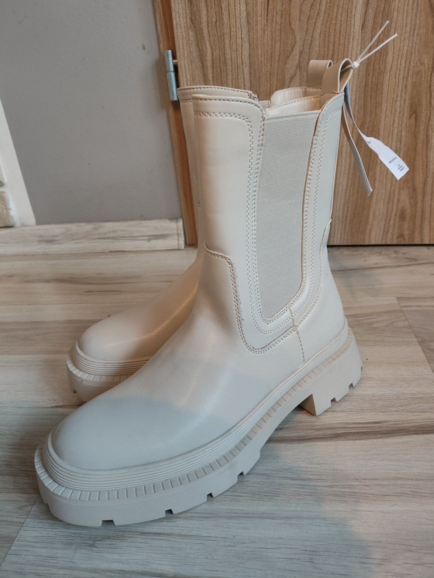 Nowe botki sinsay