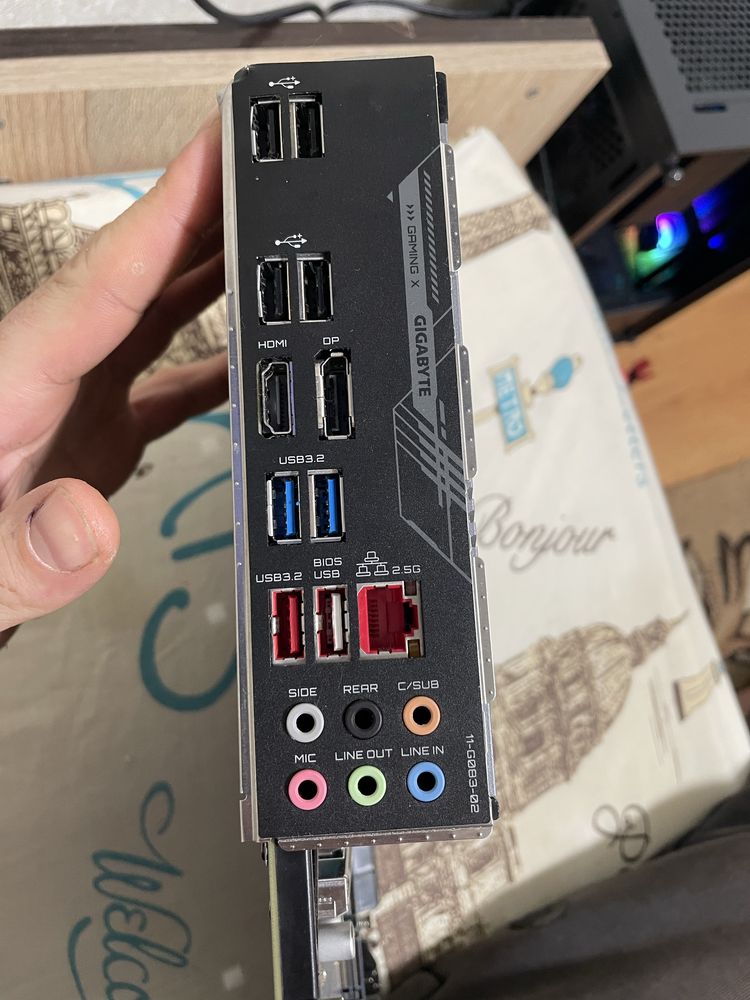 Gigabyte b 660 gaming x ddr 4