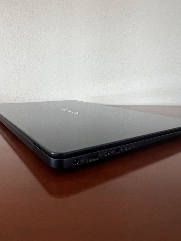 Asus ZenBook UX430UQ