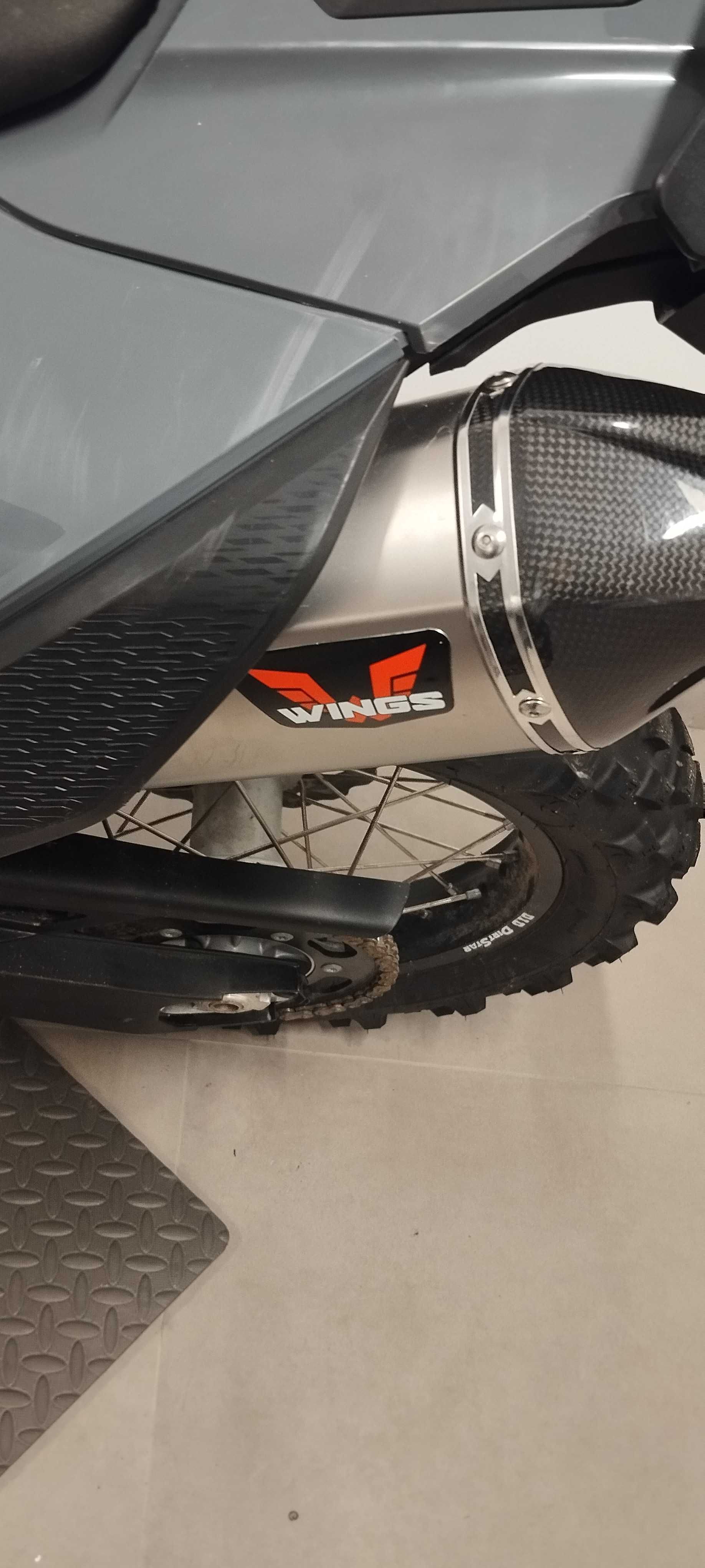 KTM 690 Enduro R 2023 1 Registo 1700 Kms