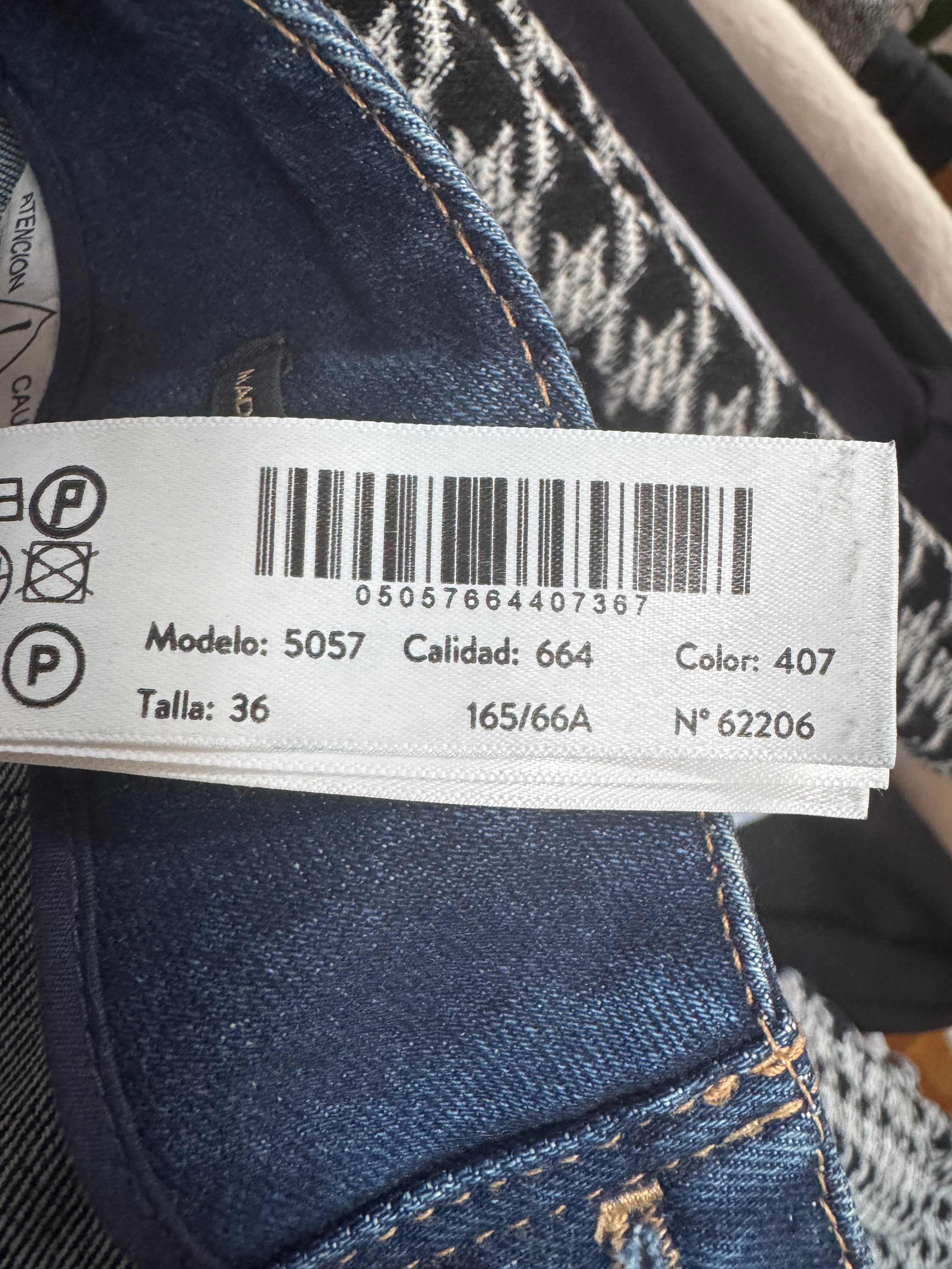 Джинси прямі Massimo Dutti