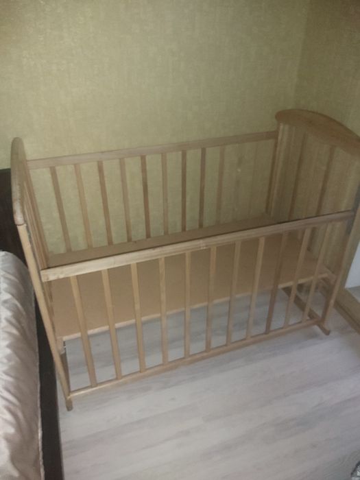 Продам ліжко для малюка