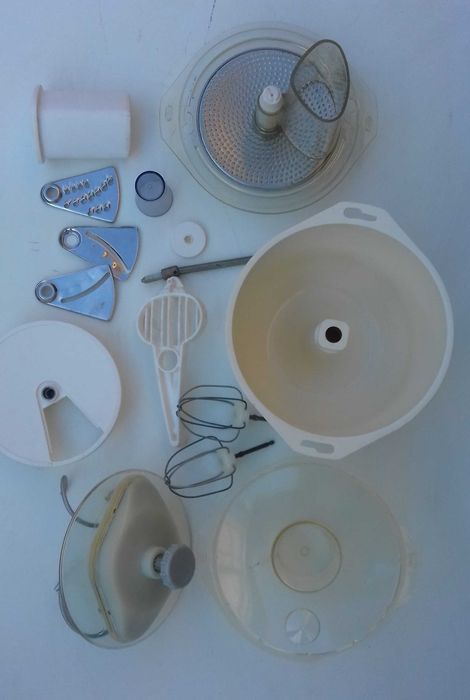 Насадки к универсальной кухонной машине '' Мрия - 2 ''.