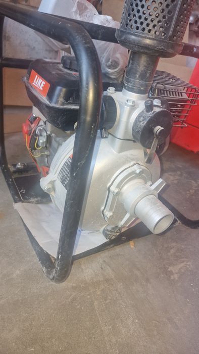 Motobomba de 7 kl like a gasolina estado nova