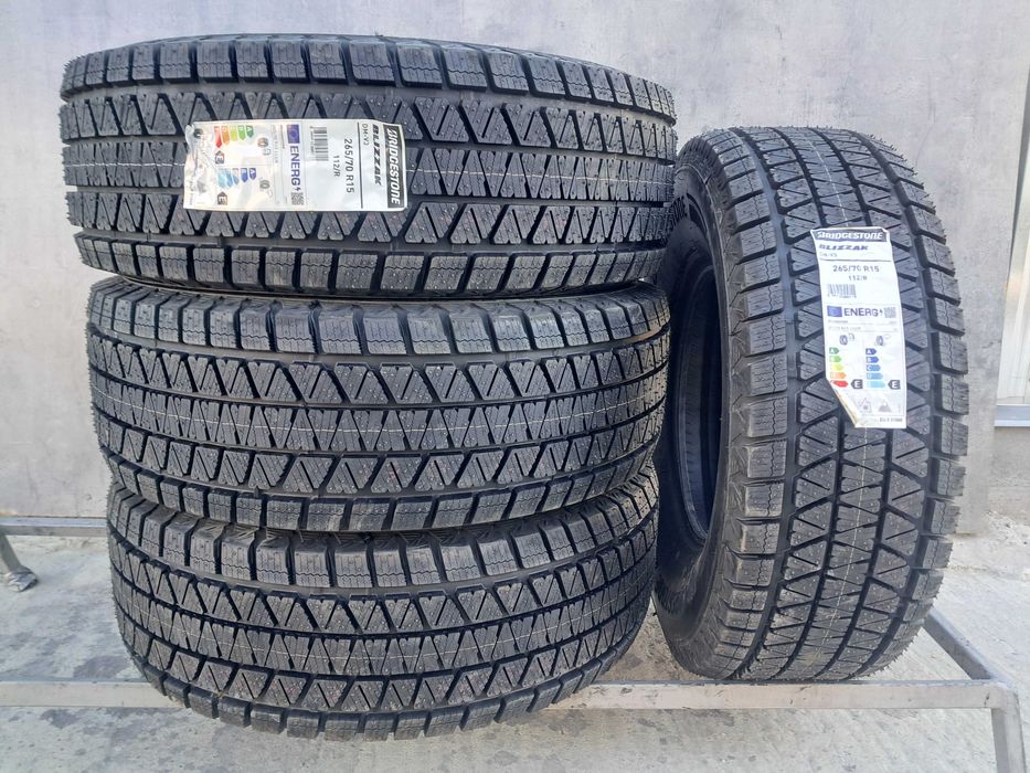 Резина зимова, НОВА, 265/70 R15 Bridgestone Blizzak DM-V3 (арт 12770)