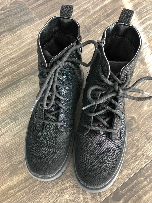 Buty dziewczęce, traperki.