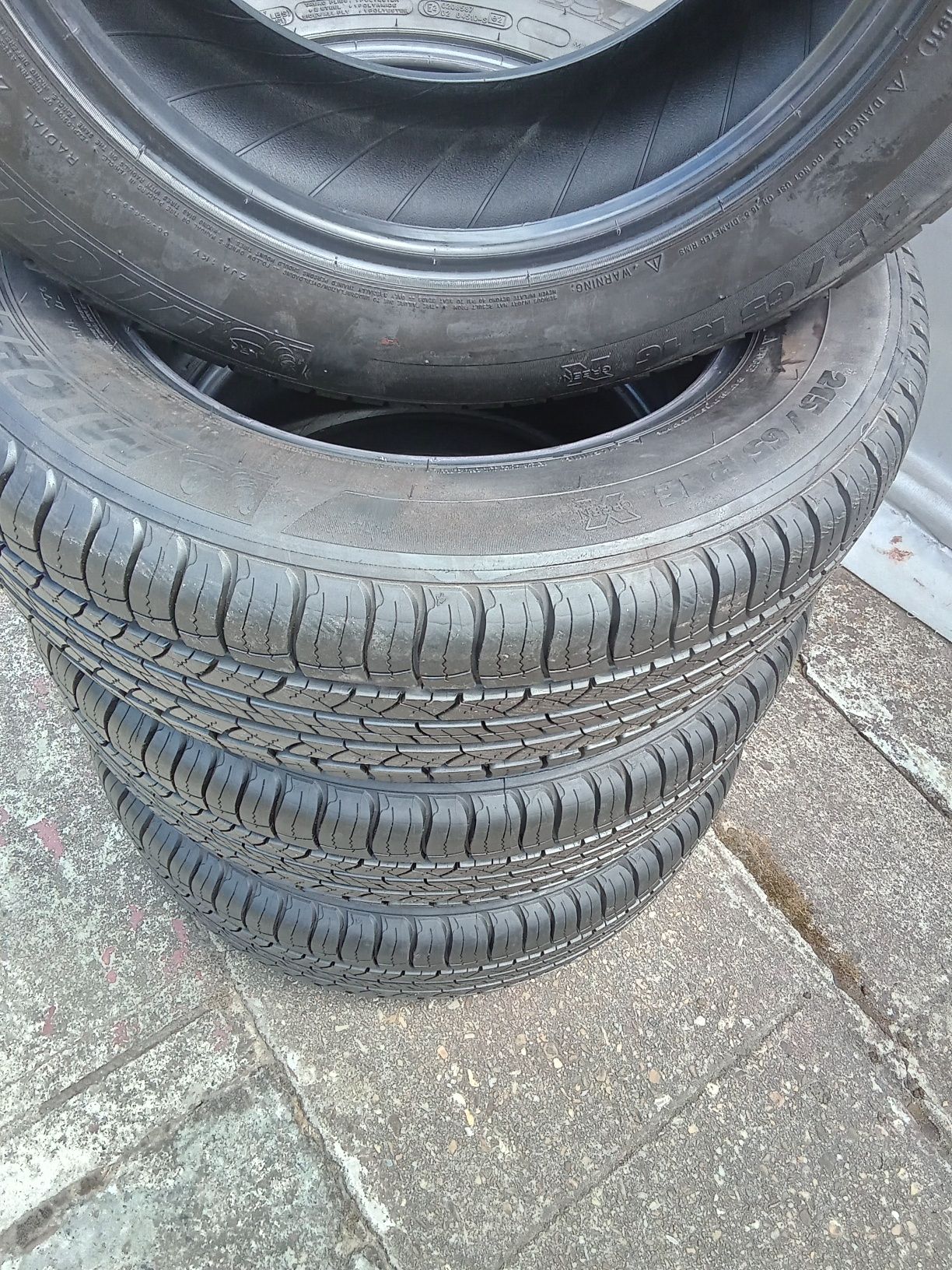 Opony Michelin latitude tour 215 65 R16