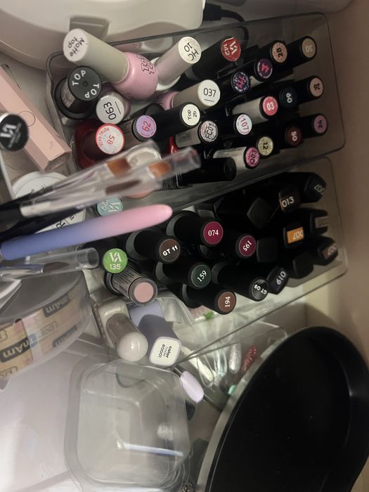 Матеріали для манікюру