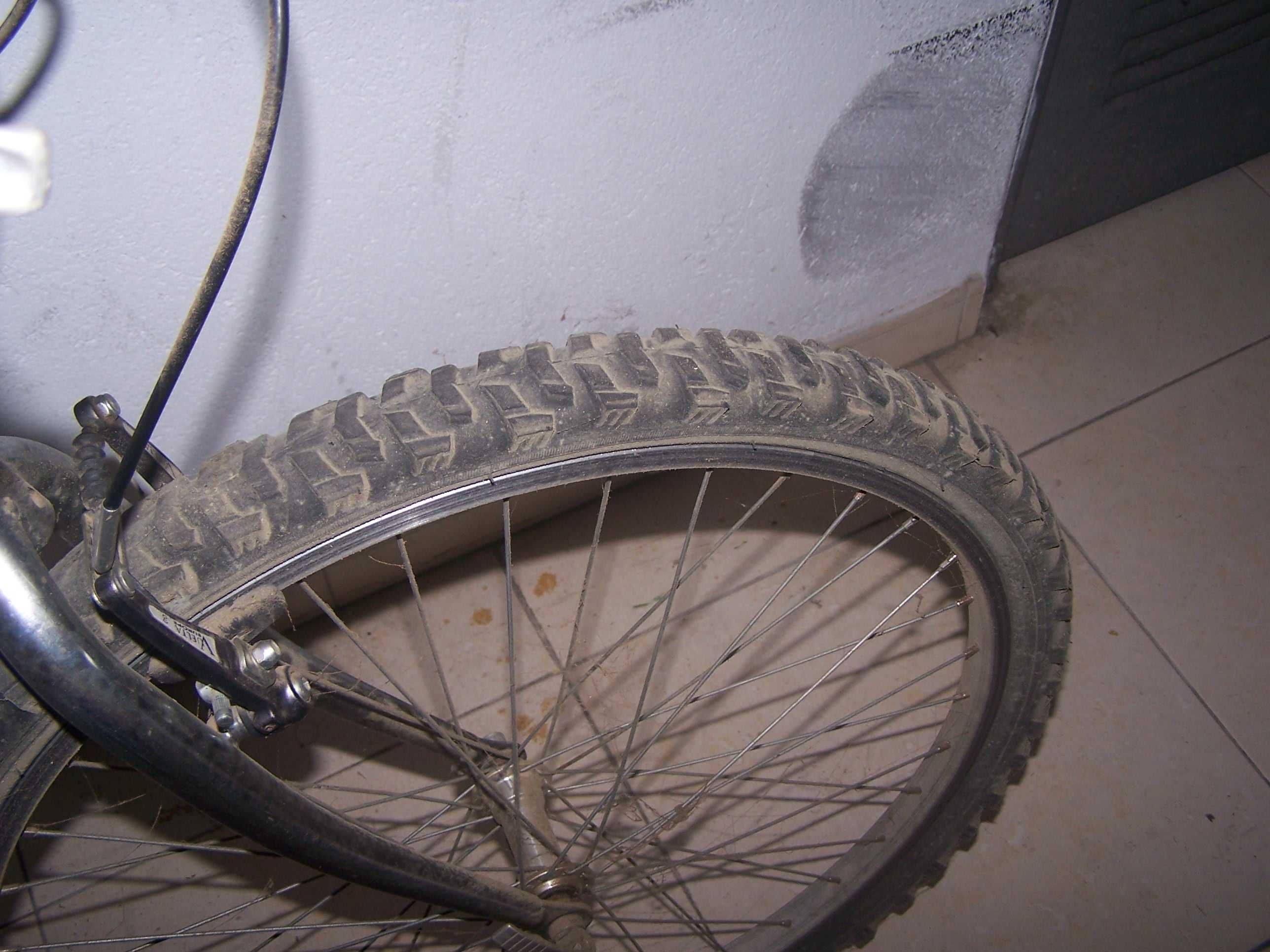 Bicicleta Mult_ Track roda 26