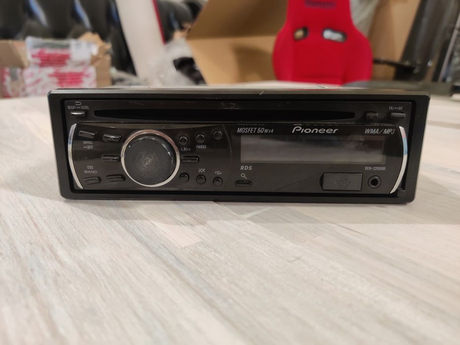 Radio Pioneer DEH-2200UB sprawne