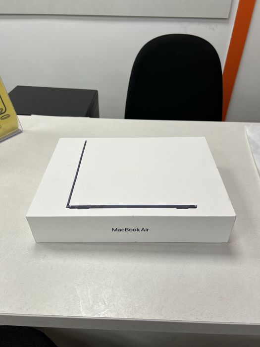 MacBook Air 13” M2 | Розпакований, без використання | 16/256 |0 циклів