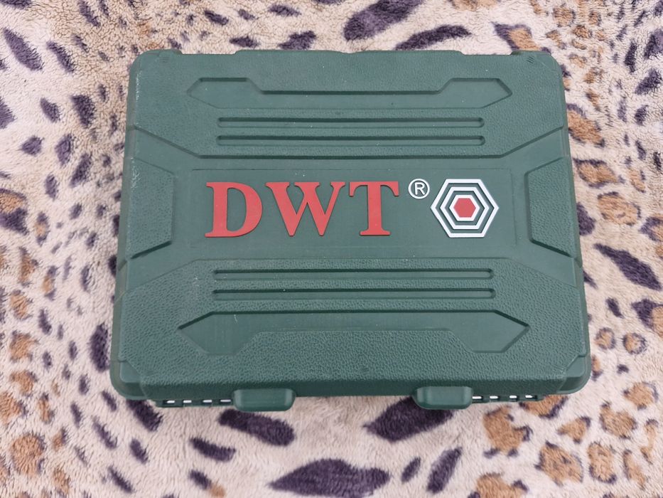 Новий акумуляторнмй шуруповерт DWT ABS12L