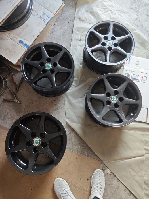 Felgi 15 7jx15 et28 skoda Seat audi volkswagen