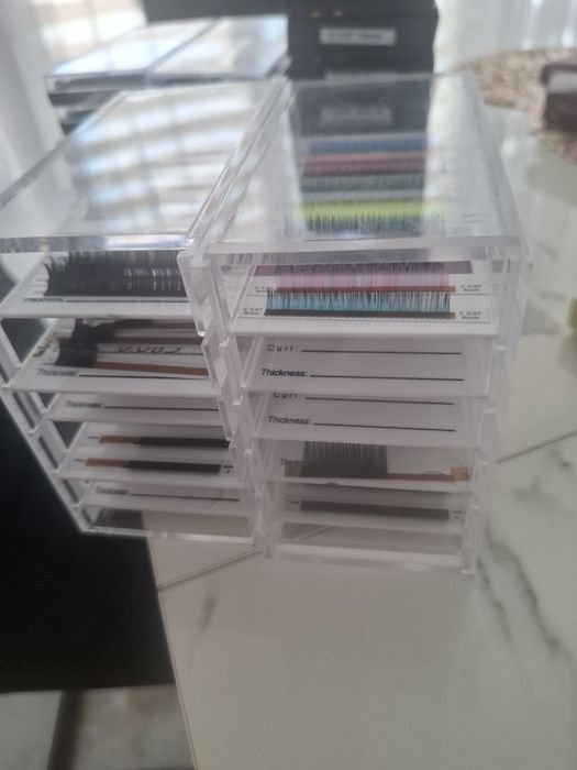 Sprzedam rzeczy do stylizacji rzęs (przedłużania rzęs)