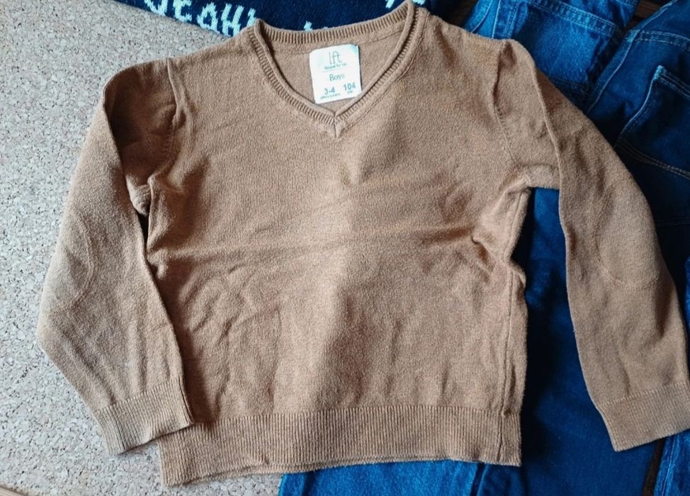 Conjunto de roupa de criança