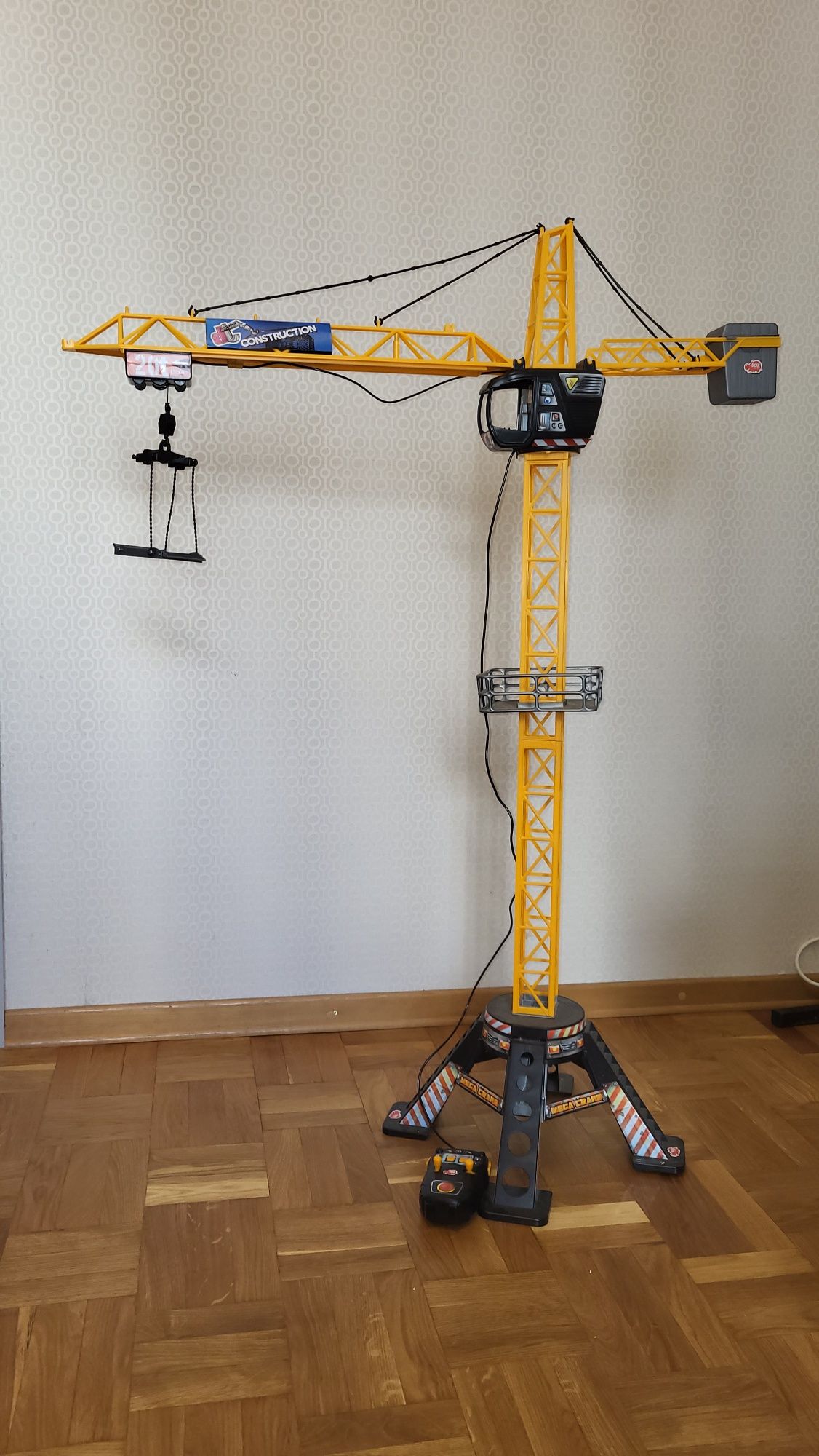 Mega crane, рухома іграшка