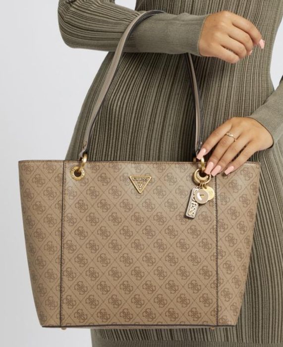 Оригинал.фирменная,стильная сумка-шоппер guess noelle elite tote