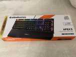 Steelseries Apex 5 klawiatura