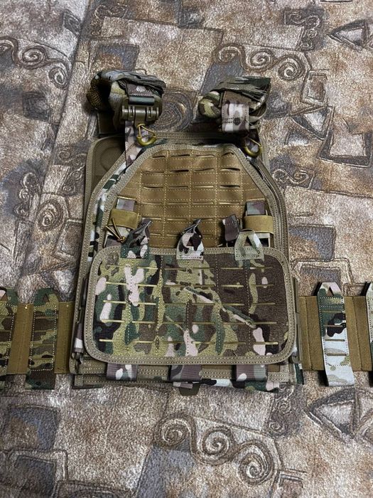 Плитоноска yakeda