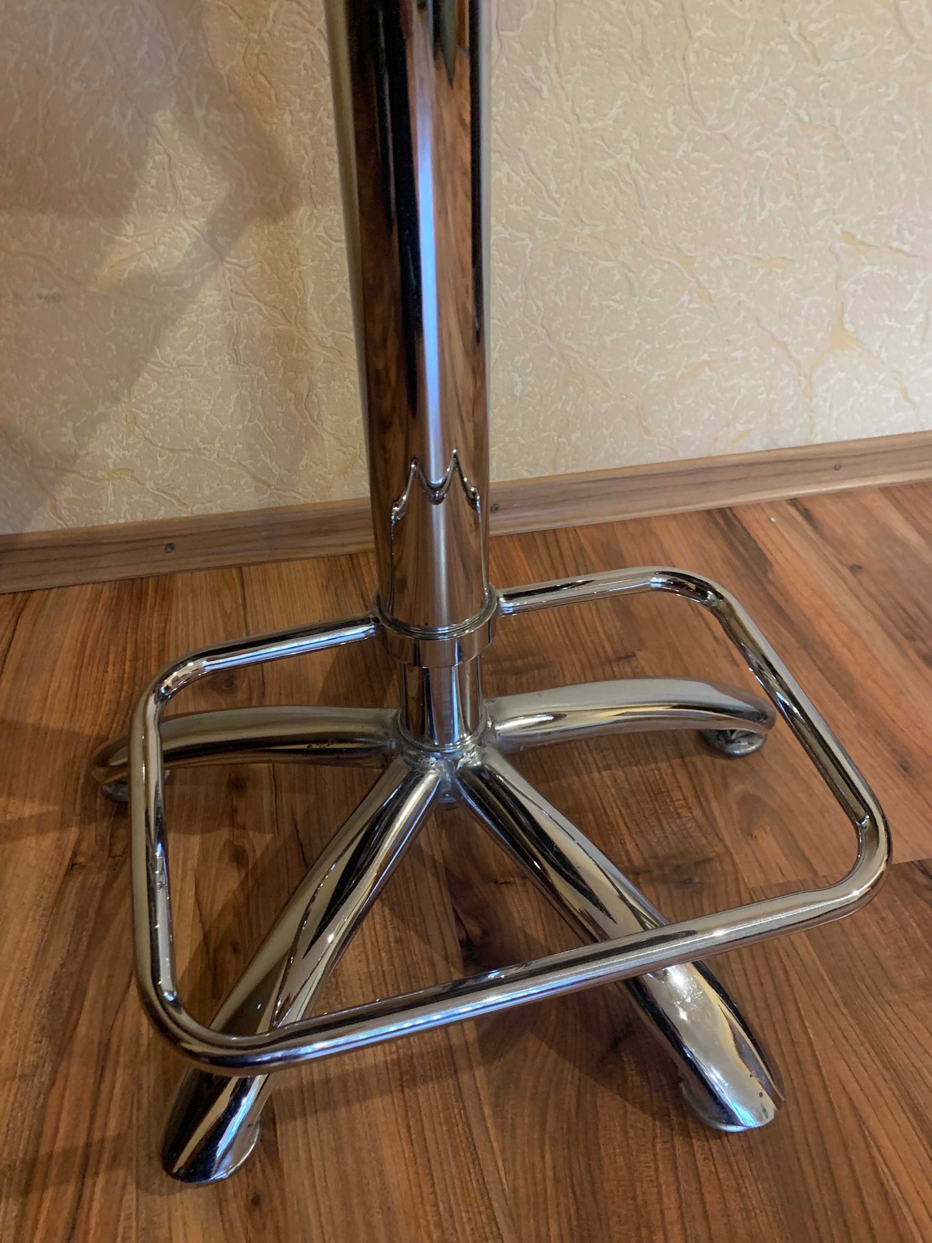 Барний стілець для бара кухні