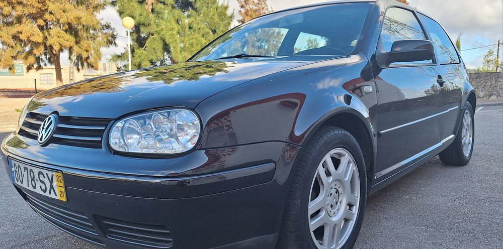 VW Golf 1.4 Sport com 103mil km