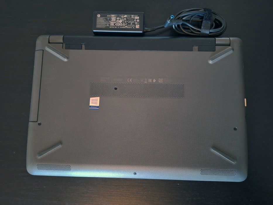 HP 250-G6 CPU Intel i5 7ªG 3.1Ghz SSD 100% funcional. bom desempenho