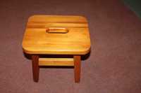 Taboret / stołek  drewniany
