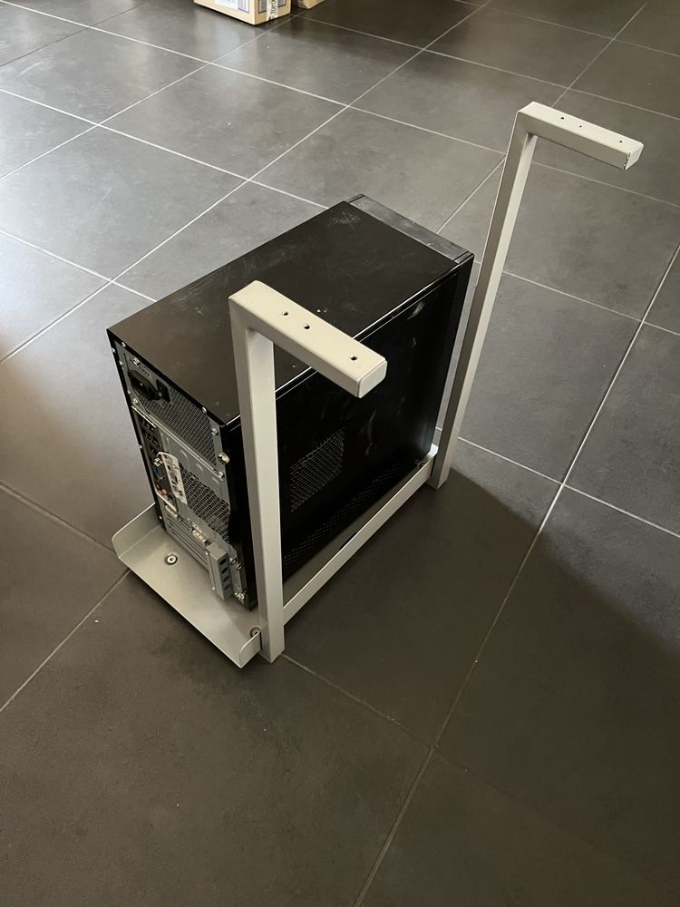 Uchwyt - półka na komputer PC pod biurko mocowanie do blatu